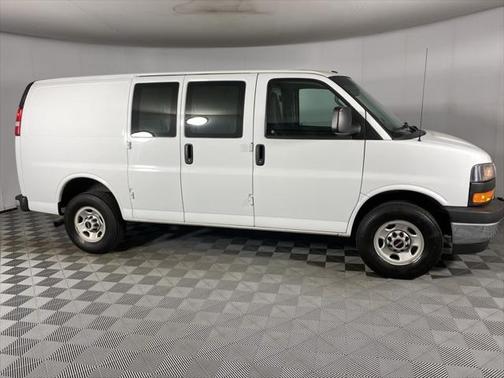 2021 GMC Savana 2500 Work Van