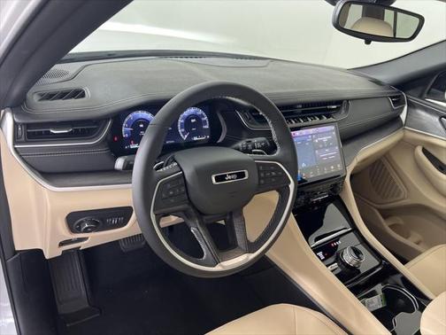 2023 Jeep Grand Cherokee Limited X