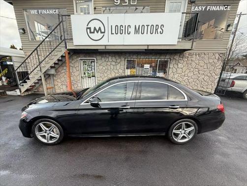 2017 Mercedes-Benz E-Class E 300 Sedan 4D