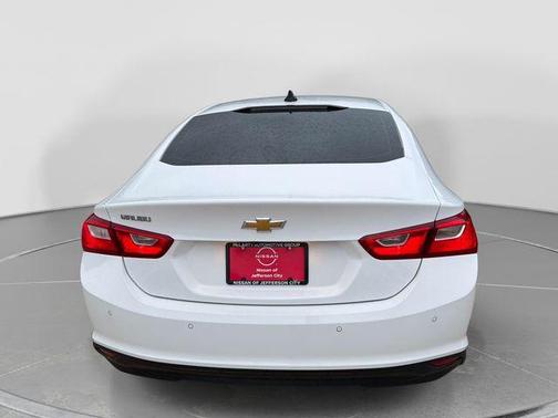 Summit White 2020 Chevrolet Malibu 1LS