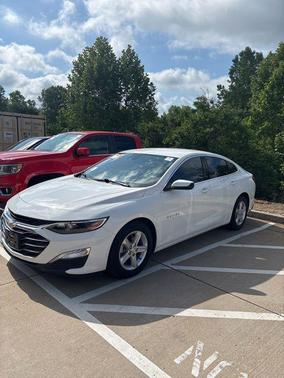 Summit White 2020 Chevrolet Malibu 1LS