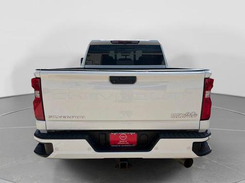 Summit White 2022 Chevrolet Silverado 3500 High Country