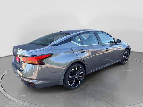 Gun Metallic 2026 Nissan Altima SR FWD
