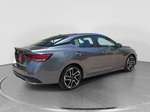 Gun Metallic 2025 Nissan Sentra SR