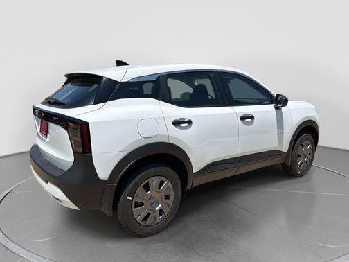 Fresh Powder 2026 Nissan Kicks S