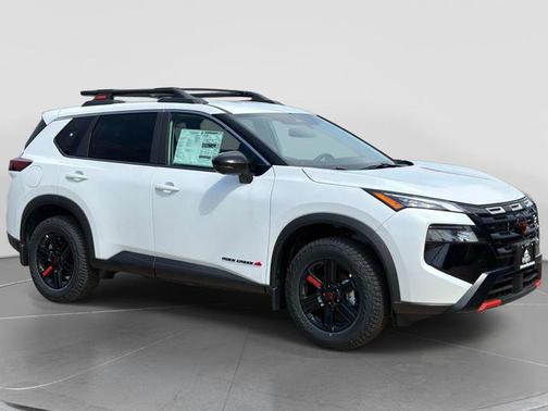 Everest White Pearl Tricoat 2026 Nissan Rogue Rock Creek