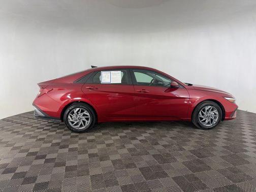 Ultimate Red 2024 Hyundai ELANTRA SEL