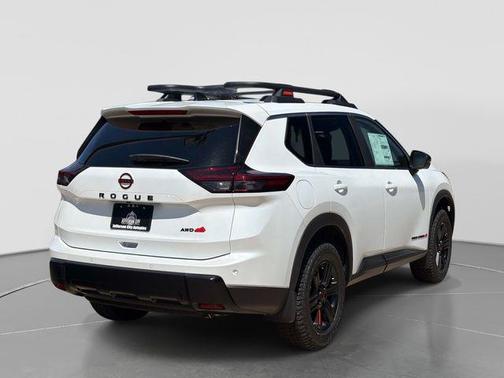 Everest White Pearl Tricoat 2026 Nissan Rogue Rock Creek