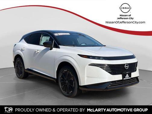 Everest White Pearl/Black 2026 Nissan Murano Platinum