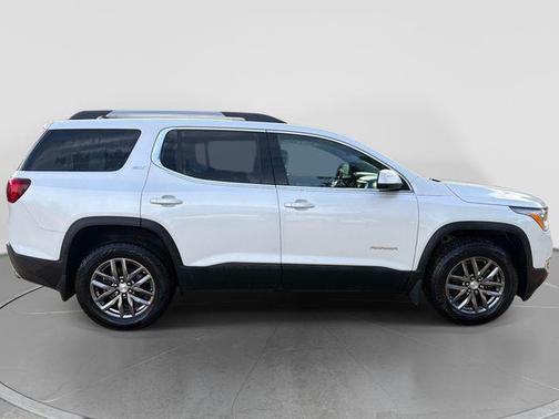 White Frost Tricoat 2017 GMC Acadia SLT-1