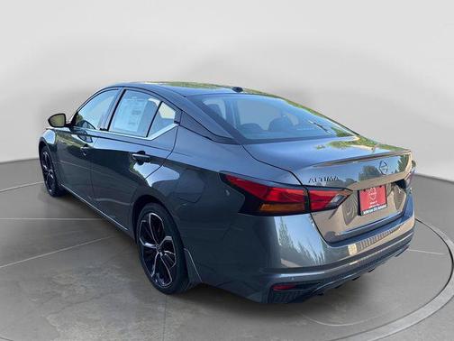 Gun Metallic 2026 Nissan Altima SR FWD