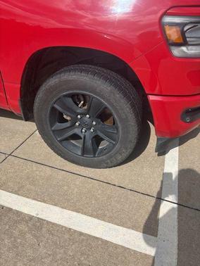 Flame Red Clearcoat 2019 RAM 1500 Big Horn