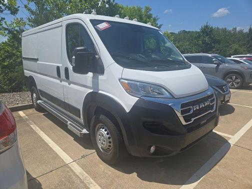 Bright White Clearcoat 2025 RAM ProMaster 2500 Tradesman