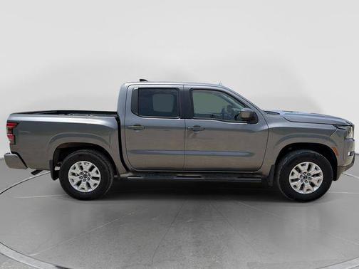 Gun Metallic 2024 Nissan Frontier SV