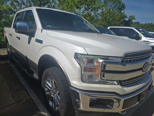 White Platinum Metallic Tri-Coat 2019 Ford F-150 Lariat