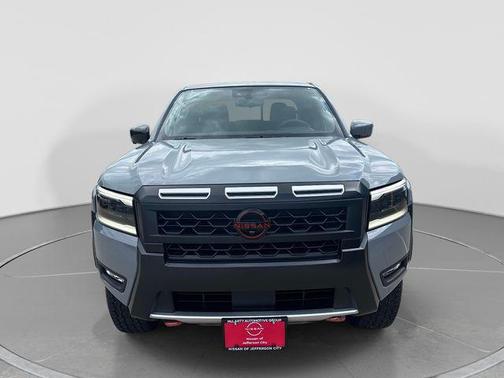 Boulder Gray Pearl 2026 Nissan Frontier PRO-4X