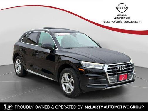 Black Metallic 2019 Audi Q5 2.0T Premium