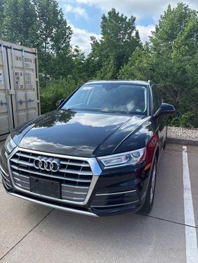 Black Metallic 2019 Audi Q5 2.0T Premium