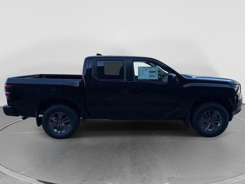 Super Black 2026 Nissan Frontier SV