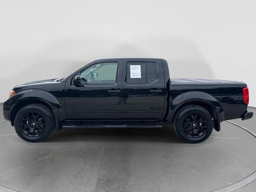Magnetic Black Pearl 2021 Nissan Frontier SV