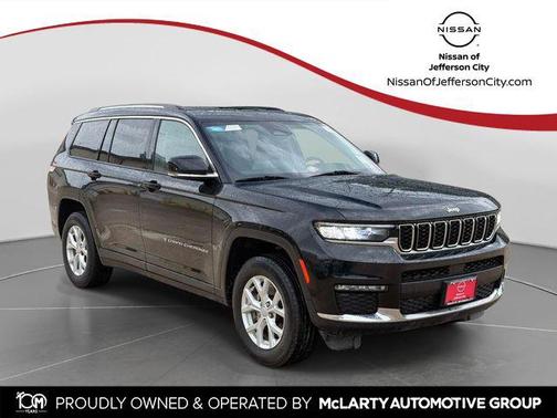 Diamond Black Crystal Pearlcoat 2023 Jeep Grand Cherokee L Limited