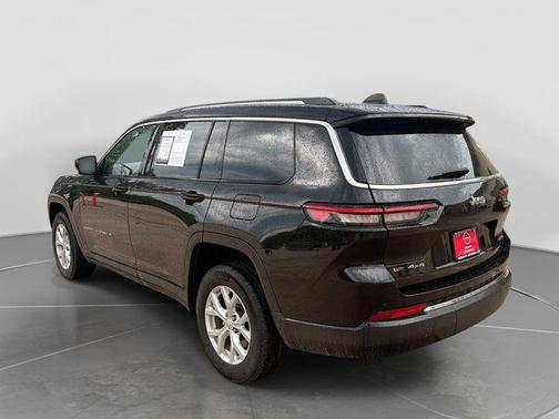 Diamond Black Crystal Pearlcoat 2023 Jeep Grand Cherokee L Limited