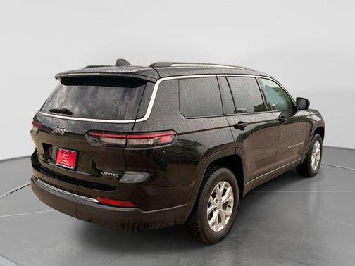 Diamond Black Crystal Pearlcoat 2023 Jeep Grand Cherokee L Limited