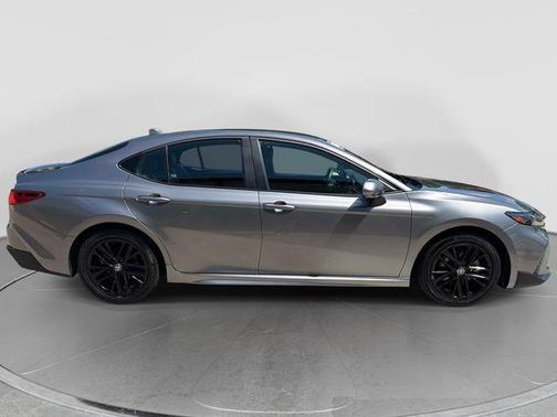 Heavy Metal 2025 Toyota Camry SE
