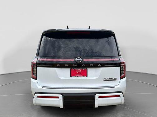 Everest White Pearl/Black 2026 Nissan Armada Platinum Reserve