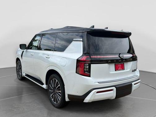 Everest White Pearl/Black 2026 Nissan Armada Platinum Reserve
