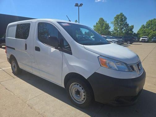 Fresh Powder 2015 Nissan NV200 S