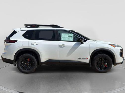Everest White Pearl Tricoat 2026 Nissan Rogue Rock Creek