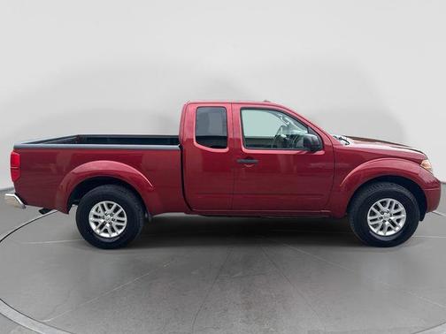 Cayenne Red Pearl 2014 Nissan Frontier SV