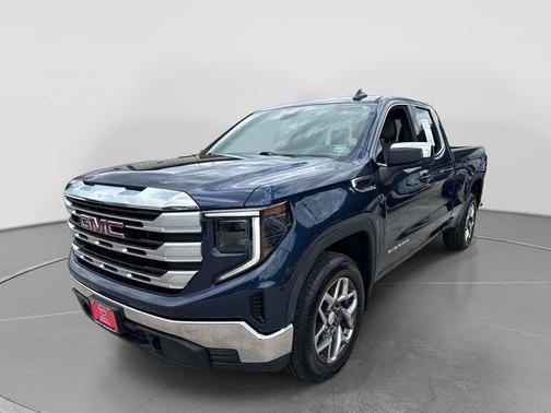 Pacific Blue Metallic 2023 GMC Sierra 1500 SLE