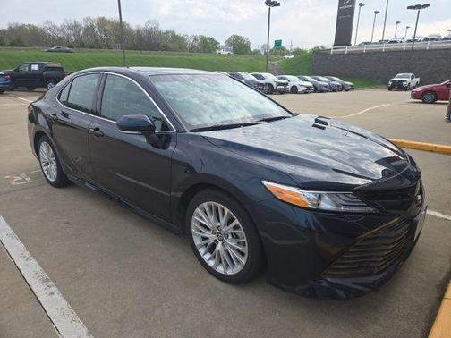 Aqua 2018 Toyota Camry XLE