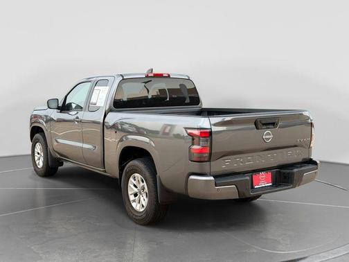 Gun Metallic 2024 Nissan Frontier SV