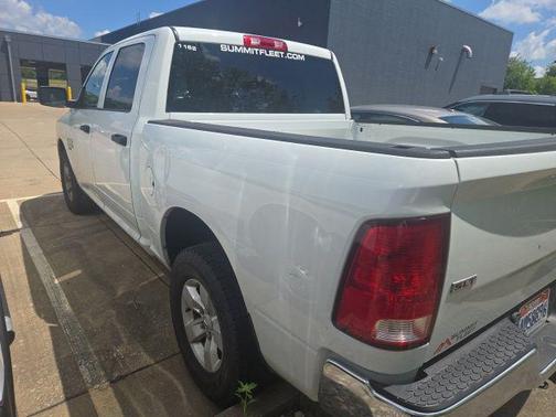 Bright White Clearcoat 2023 RAM 1500 Classic SLT