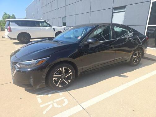 Super Black 2025 Nissan Sentra SV