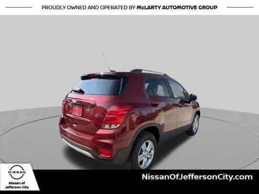 Crimson Metallic 2022 Chevrolet Trax LT