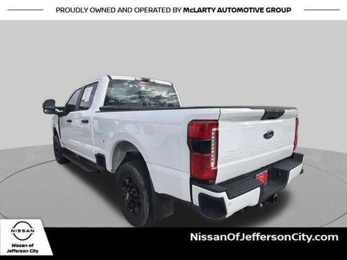 Oxford White 2024 Ford F-250 XL