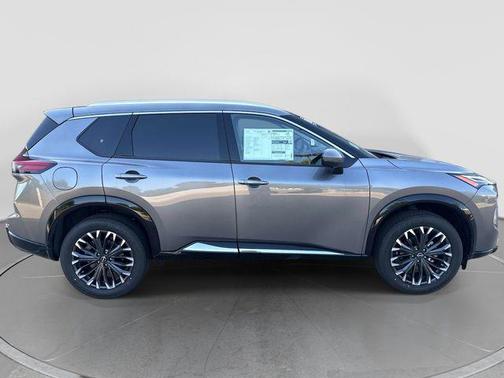 Gun Metallic 2026 Nissan Rogue Platinum