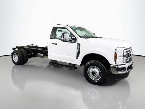 2025 Ford F-350 XL