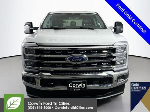 Oxford White 2025 Ford F-350 Lariat