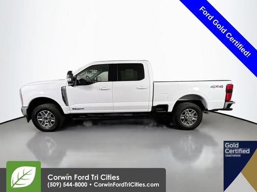 Oxford White 2025 Ford F-350 Lariat