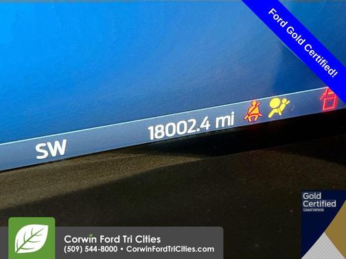 Oxford White 2025 Ford F-350 Lariat