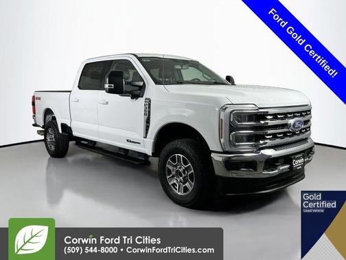 Oxford White 2025 Ford F-350 Lariat