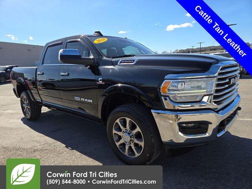 Diamond Black Crystal Pearlcoat 2020 RAM 2500 Longhorn