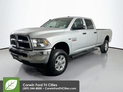 2017 RAM 2500 Tradesman Crew Cab 4x4 8' Box
