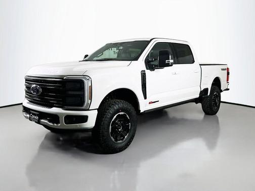 Star White Metallic Tri-Coat 2026 Ford F-250 Platinum