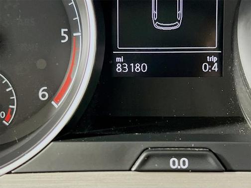 2015 Volkswagen Golf SportWagen TDI SE 4-Door